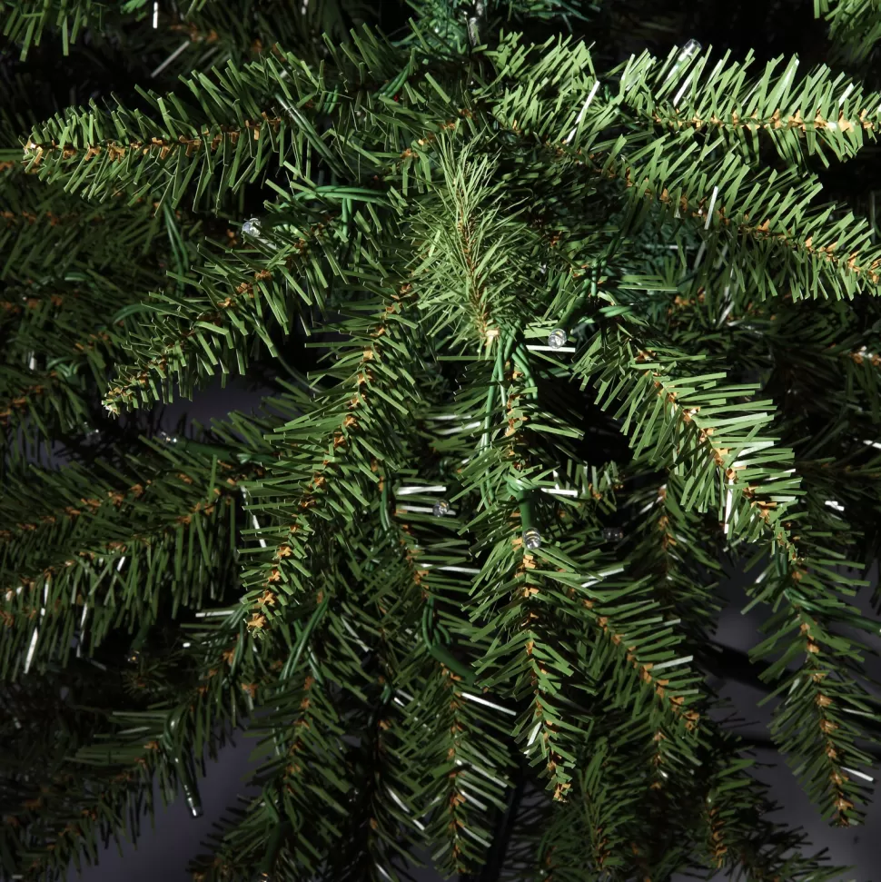 Store Haute Decor 4' H Green Artificial Fir Christmas Tree With 200 Led Lights