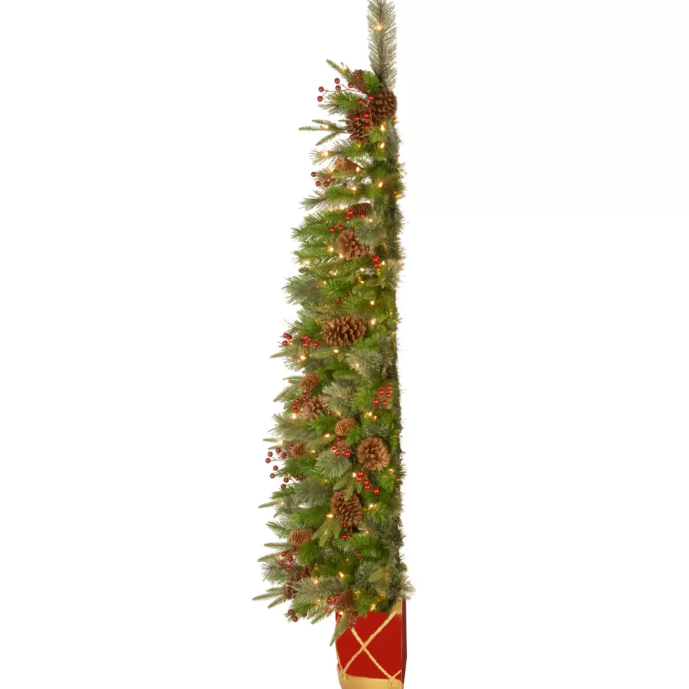 Fashion Three Posts 6' Green Artificial Pine Christmas Tree With 200 Lights And Pinecones/Berries