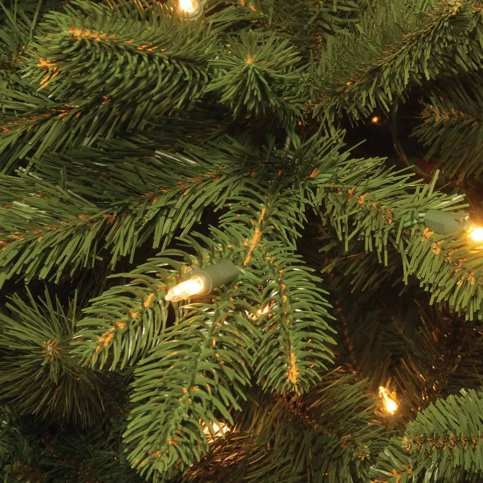 Fashion The Holiday Aisle 7.5' Green Ridgewood Spruce Artificial Christmas Tree With 750 Clear Lights And Stand