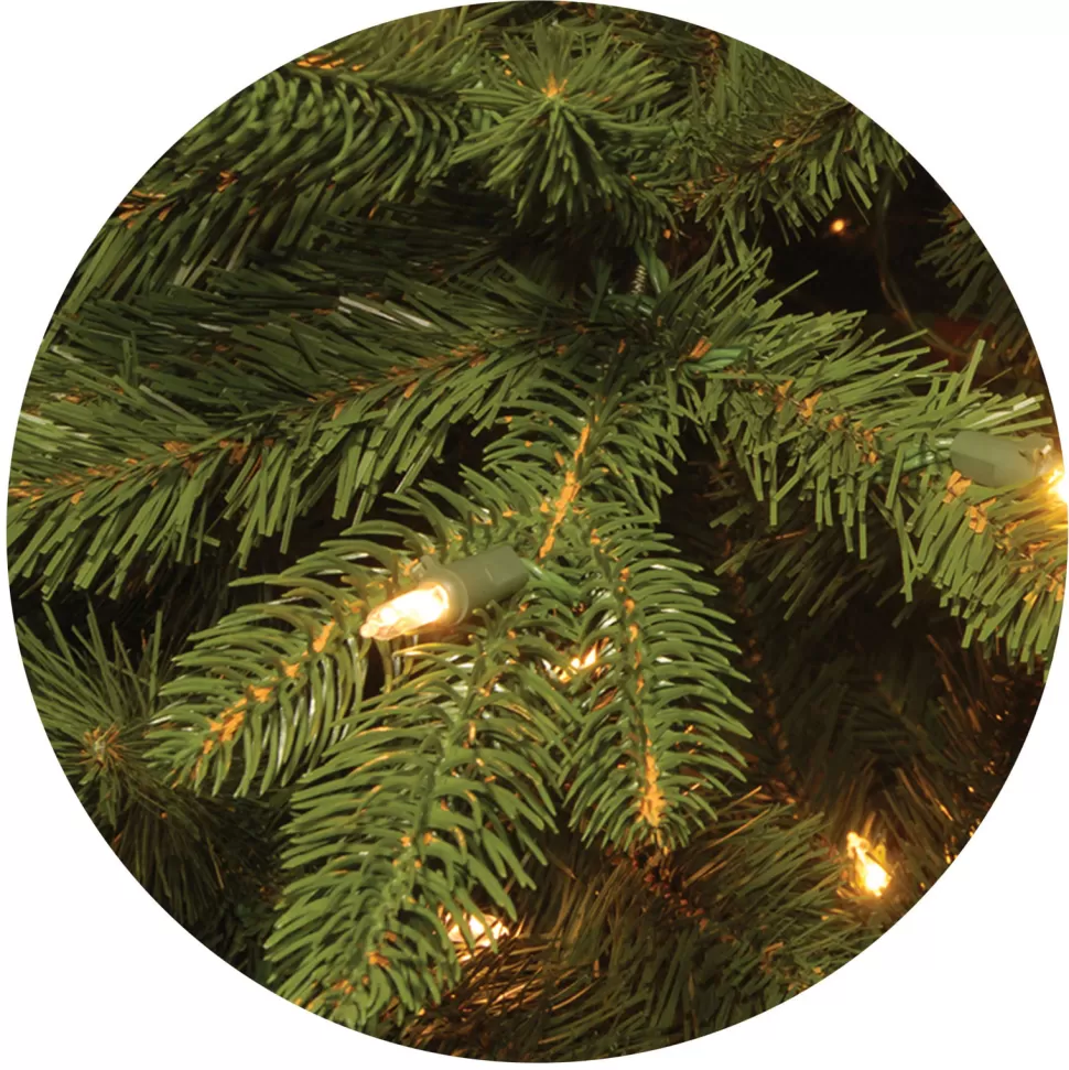 Fashion The Holiday Aisle 7.5' Green Ridgewood Spruce Artificial Christmas Tree With 750 Clear Lights And Stand