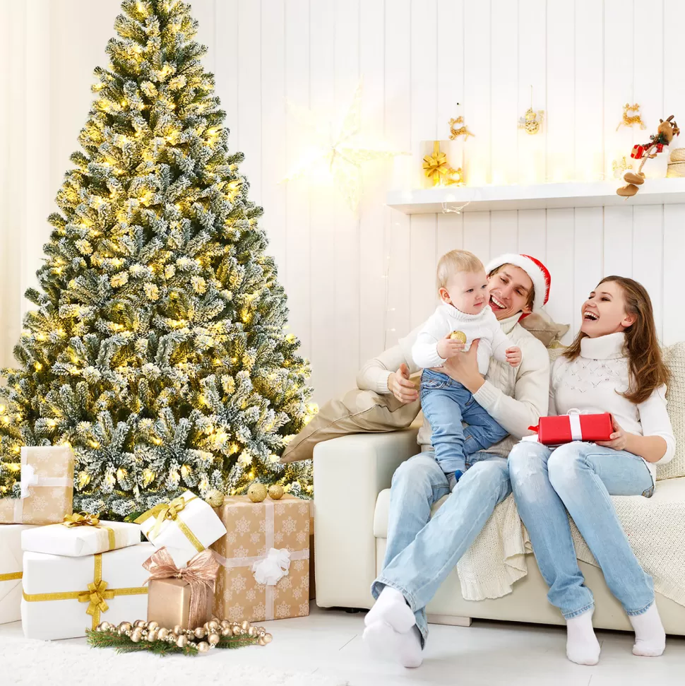 Clearance The Holiday Aisle 8' H Green Pine Flocked Christmas Tree With 650 Lights