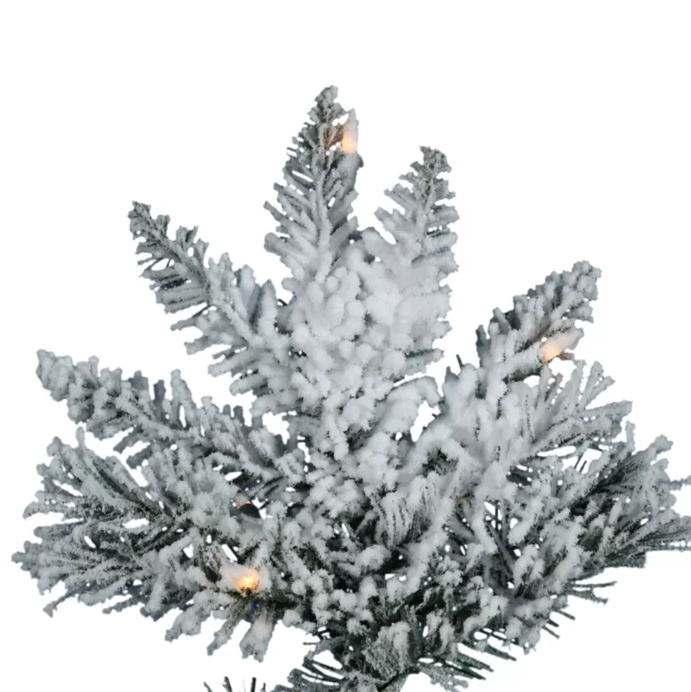 Fashion The Holiday Aisle Flocked Utica 9' White/Green Fir Trees Artificial Christmas Tree With 600 Incandescent With Stand