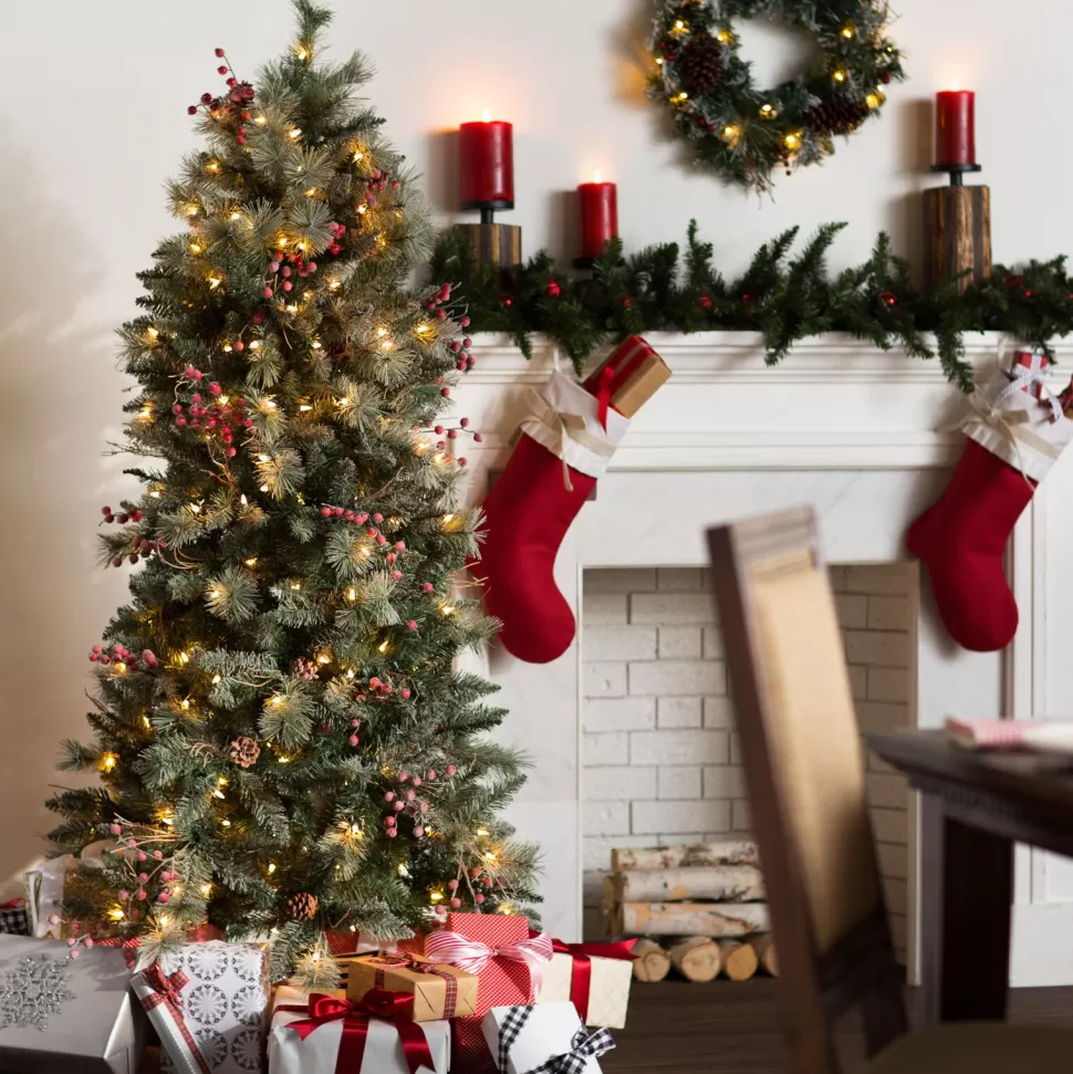 Clearance The Holiday Aisle Frosted Berry Green Pine Christmas Tree With 200 Clear Lights